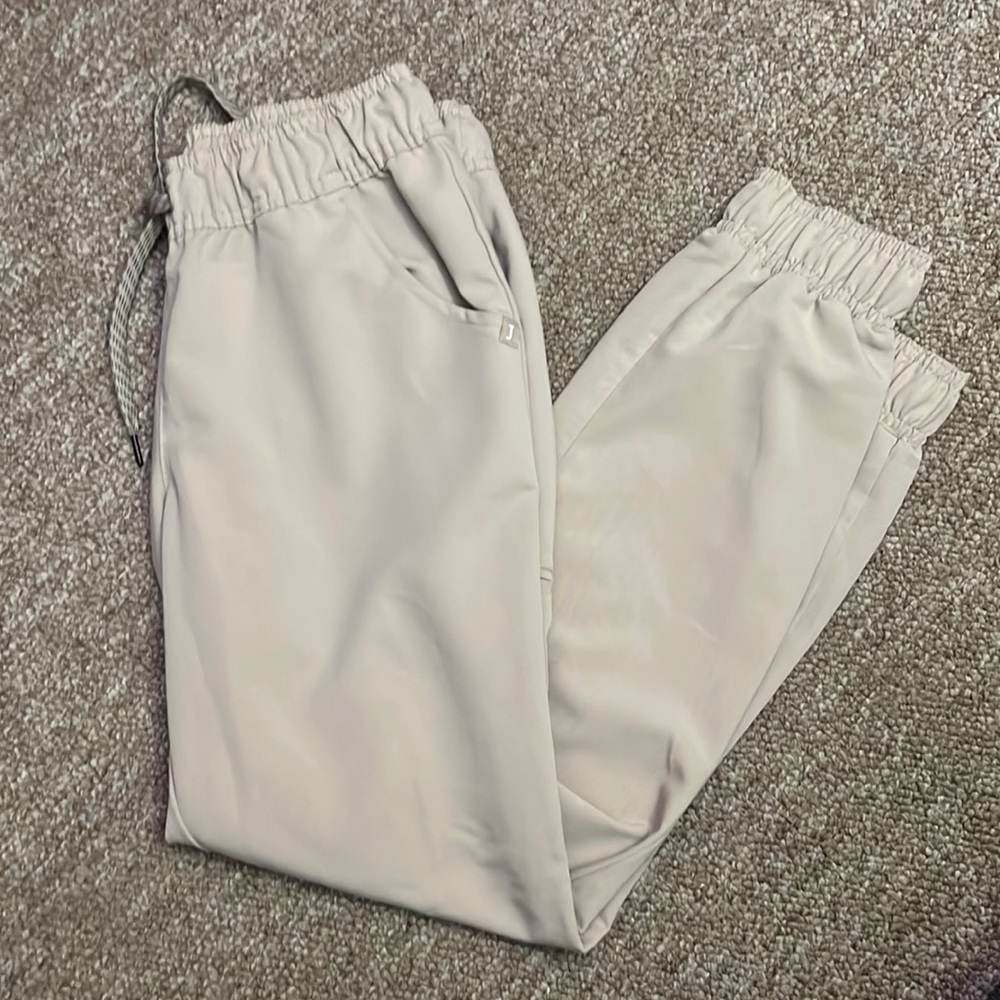 Jaanuu Scrub Pants